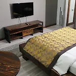 Zengin Hotel